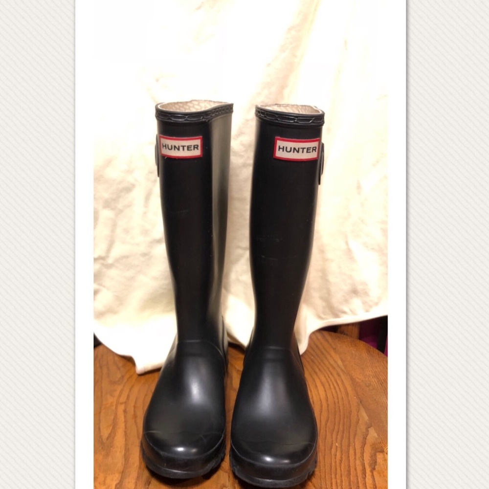 Kids high black Hunter boots Exc Cond! Sz 5
